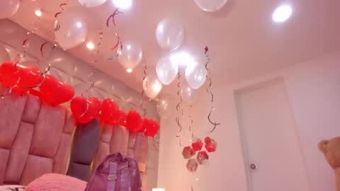 Snapshot of charlotte_icee chatting on February 20, 2026, 3:56 pm Charlotte Icee online show from February 20, 2026, 3:56 pm