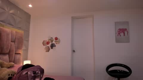 Snapshot of charlotte_icee chatting on March 2, 2026, 3:41 pm Charlotte Icee online show from March 2, 2026, 3:41 pm