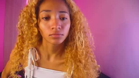 CHARLOTTE online show from October 26, 2025, 11:49 am