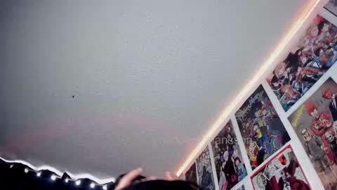 Charlotte online show from December 20, 2025, 7:21 pm