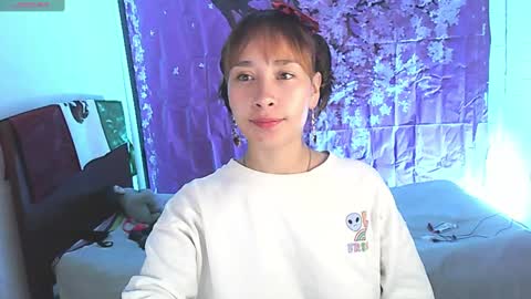 Snapshot of charlotte_morh_ chatting on November 6, 2025, 6:03 am charlotte_morh_ online show from November 6, 2025, 6:03 am