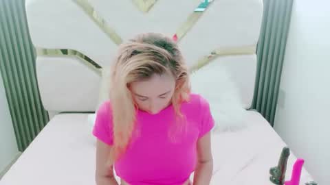 Charlotte online show from October 23, 2025, 1:38 am