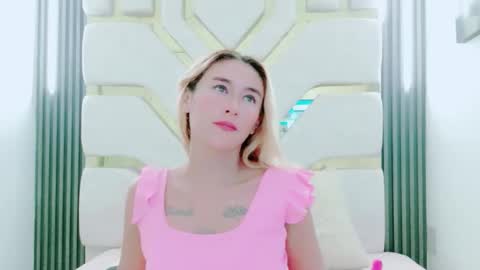 Charlotte online show from October 25, 2025, 12:51 am