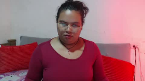 Snapshot of charlotte_rot chatting on October 4, 2025, 2:26 pm charlotte_rot online show from October 4, 2025, 2:26 pm