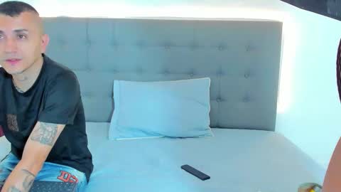 Snapshot of charlotteandsimon chatting on October 10, 2025, 12:15 pm charlotteandsimon online show from October 10, 2025, 12:15 pm