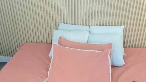 Snapshot of charlottebrowns__ chatting on June 26, 2026, 12:31 pm Charlotte online show from June 26, 2026, 12:31 pm