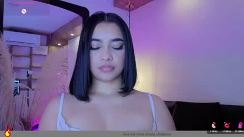 Snapshot of charlotteg18 chatting on August 3, 2026, 9:04 am Charlote online show from August 3, 2026, 9:04 am