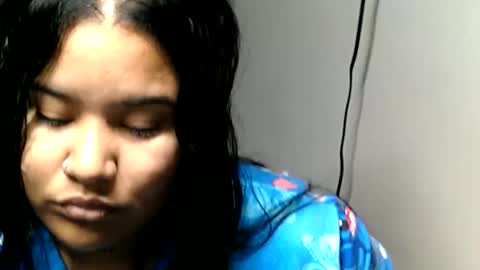 Snapshot of charlottequeen_21 chatting on May 1, 2026, 12:21 pm charlottequeen_21 online show from May 1, 2026, 12:21 pm