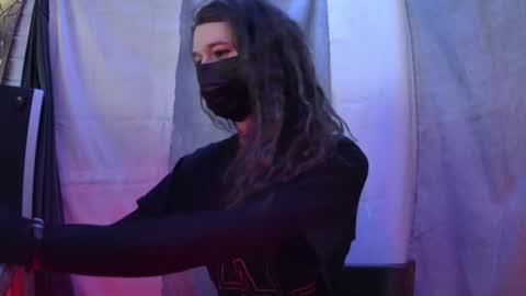 Snapshot of charlydestroyer chatting on October 6, 2025, 1:52 pm charly dest online show from October 6, 2025, 1:52 pm