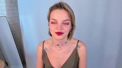 Snapshot of charmaineterrill chatting on October 2, 2025, 4:03 pm Maya online show from October 2, 2025, 4:03 pm