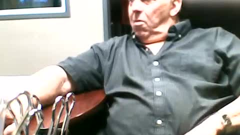 Snapshot of charmeur2672 chatting on June 26, 2026, 9:14 am charmeur2672 online show from June 26, 2026, 9:14 am