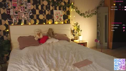 my fansly Charming daisy              My Wishlist  for new toys     online show from February 3, 2026, 2:11 pm