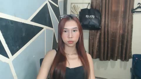 Charm online show from October 7, 2025, 6:43 am