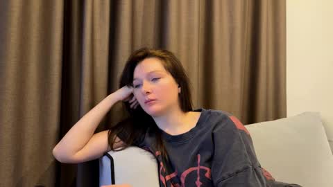 katie online show from February 12, 2026, 3:07 pm