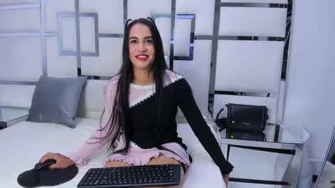 Charm online show from January 9, 2026, 5:48 pm