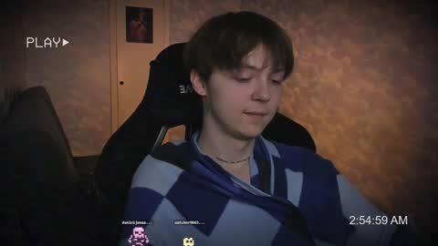 lynxy online show from December 15, 2024, 11:53 pm