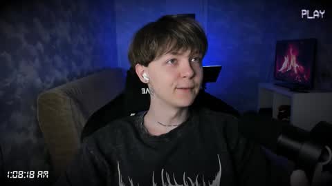 lynxy online show from October 4, 2025, 10:08 pm