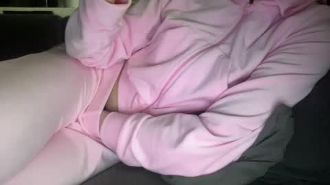 Vicky online show from April 10, 2026, 10:47 pm