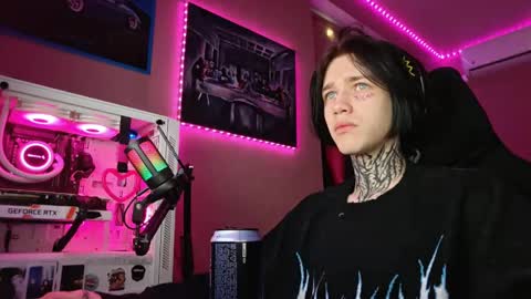 Snapshot of chasxr chatting on March 4, 2025, 7:08 am Ryan online show from March 4, 2025, 7:08 am