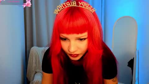 Monica online show from September 18, 2025, 2:08 pm