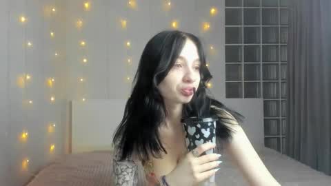 Alice online show from September 14, 2025, 1:16 am