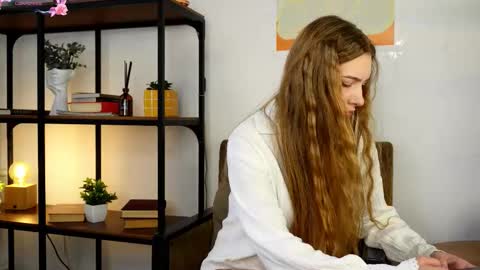 chattyy_mermaid online show from September 17, 2025, 7:43 am