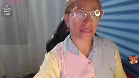 CHAYLA VICTORIA RUIZ  online show from April 11, 2026, 11:25 am