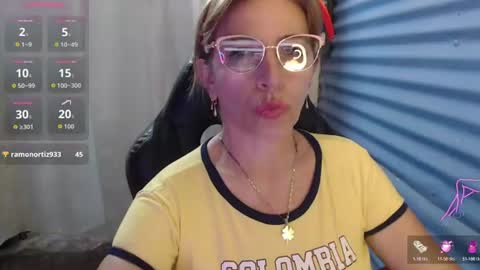 Snapshot of chayla_ruiz chatting on June 17, 2026, 10:43 pm CHAYLA VICTORIA RUIZ online show from June 17, 2026, 10:43 pm