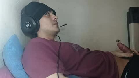 Snapshot of chaynochayno chatting on July 14, 2026, 7:57 am OnlyChayno online show from July 14, 2026, 7:57 am