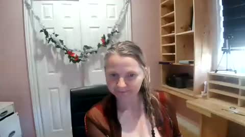 chealsiek online show from November 29, 2025, 3:04 pm