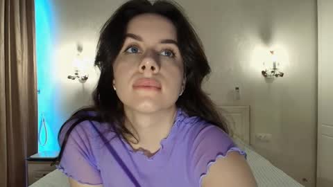 Amelia online show from April 18, 2026, 6:28 am