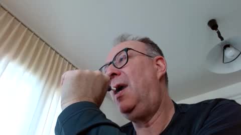 Snapshot of cheer2u chatting on January 14, 2026, 11:05 am cheer2u online show from January 14, 2026, 11:05 am