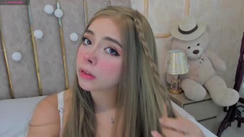 Snapshot of cheerrysweett chatting on December 13, 2024, 12:50 pm Baby Cherry online show from December 13, 2024, 12:50 pm