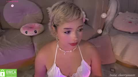 Snapshot of cheerrysweett chatting on October 9, 2025, 3:59 am Baby Cherry online show from October 9, 2025, 3:59 am