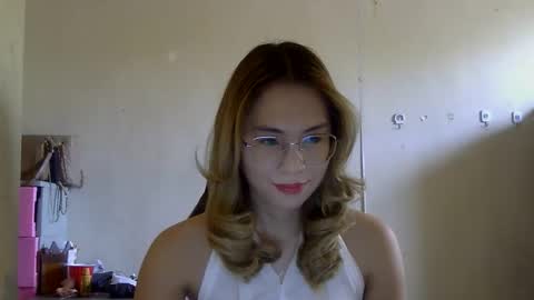 Snapshot of chelly4u69 chatting on September 13, 2025, 4:12 am chelly4u69 online show from September 13, 2025, 4:12 am
