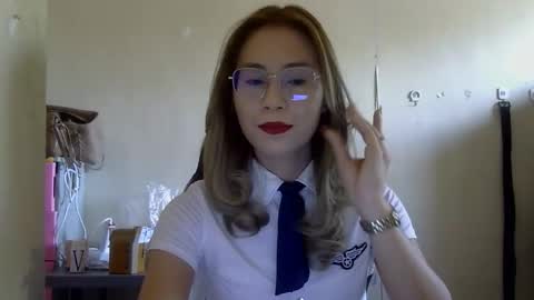 Snapshot of chelly4u69 chatting on September 22, 2025, 4:25 am chelly4u69 online show from September 22, 2025, 4:25 am