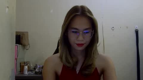 Snapshot of chelly4u69 chatting on September 24, 2025, 4:38 am chelly4u69 online show from September 24, 2025, 4:38 am