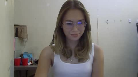 Snapshot of chelly4u69 chatting on September 29, 2025, 4:50 am chelly4u69 online show from September 29, 2025, 4:50 am