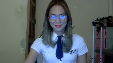 Snapshot of chelly4u69 chatting on September 30, 2025, 5:12 am chelly4u69 online show from September 30, 2025, 5:12 am
