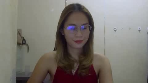 Snapshot of chelly4u69 chatting on November 3, 2025, 3:52 am chelly4u69 online show from November 3, 2025, 3:52 am
