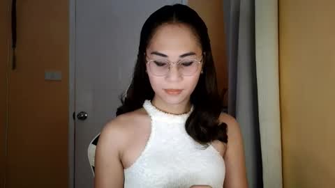 chelly4u69 online show from April 2, 2026, 2:09 am