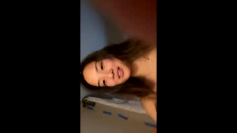 Snapshot of chellybear101 chatting on March 2, 2025, 2:30 am chellybear101 online show from March 2, 2025, 2:30 am