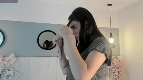 chelsea_bolton_ online show from March 19, 2026, 12:20 pm