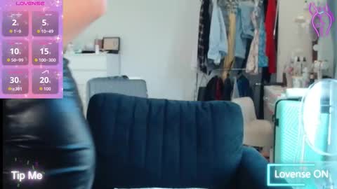 ChelseaBlonde online show from September 11, 2025, 2:06 pm