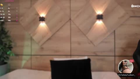 chelsey_hudson online show from February 24, 2025, 3:09 pm