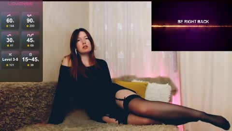 Snapshot of chelsey_rayne chatting on April 30, 2026, 8:57 pm Instagram faroffland online show from April 30, 2026, 8:57 pm