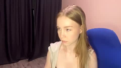 Snapshot of chelsieliebler chatting on June 20, 2026, 2:20 pm Sofi online show from June 20, 2026, 2:20 pm