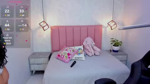 Camila  online show from March 7, 2025, 1:31 am