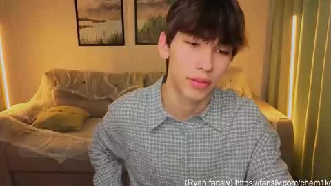 LUCASRYANPVT IS OPEN online show from November 3, 2025, 7:53 am