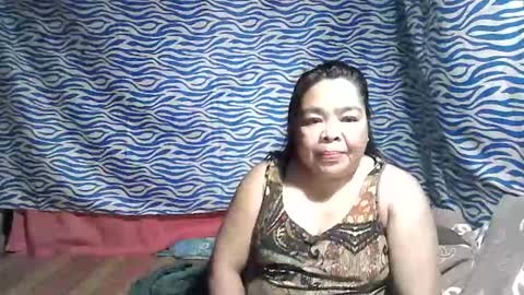 Snapshot of chenita_kits chatting on October 13, 2025, 12:16 pm chenita_kits online show from October 13, 2025, 12:16 pm